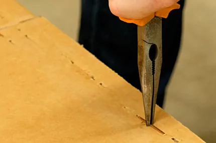 Unboxing Instructions - Standard Cartons 2 unboxing_tools02.jpg