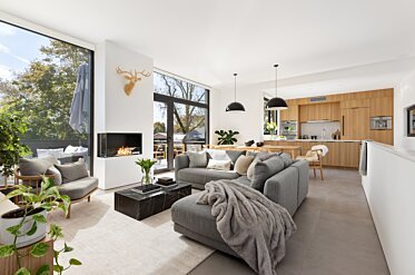Flex 60LC.BXR Left Corner - In-Situ Image by EcoSmart Fire